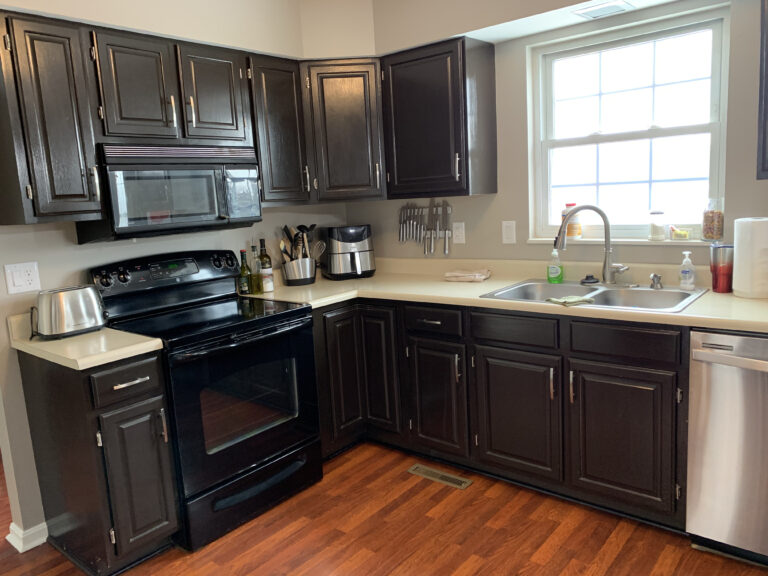 Oliver Construction Services - Before Remodel - Kitchen